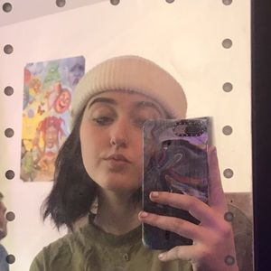 Meet your Posher, Lacee